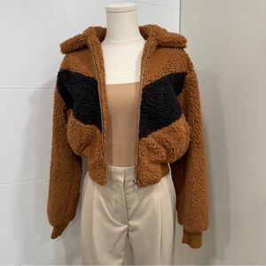 Teddy Jacket with Colorblock Details